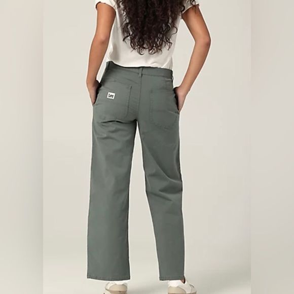 Lee Pants - Lee Ultra Lux Mid Rise Relaxed Straight Leg Pant in Fort Green